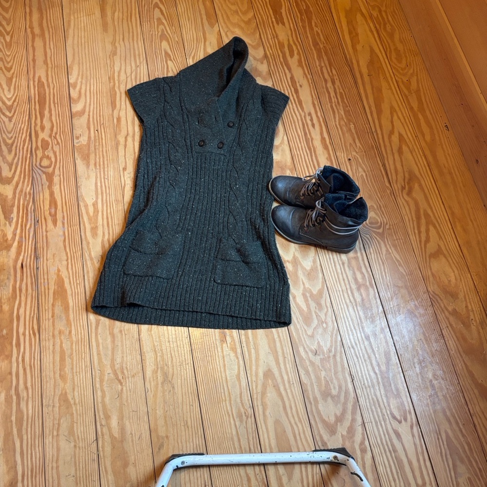 Ruff Hewn Black Hooded Tunic + ankle boots